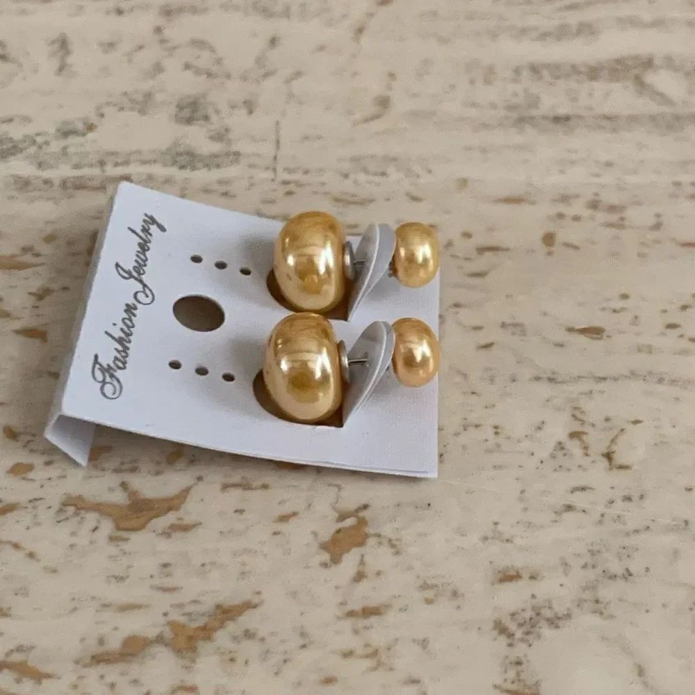 Yellow pearl earrings - Picture 6 of 7